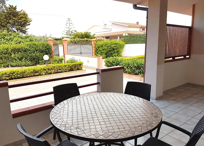 Daire Rosella Sciacca